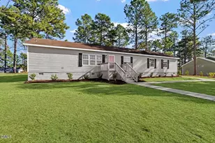 190 Pickett Cir, Vass, NC 28394 - Photo 1