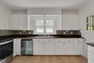 309 Albright Ave, Graham, NC 27253 - Photo 16