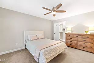112 Marshfield Pl, Cary, NC 27513 - Photo 18