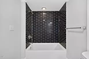 1404 Manteo St, Durham, NC 27701 - Photo 24