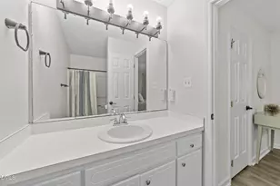 717 Slippery Bank Ct, Benson, NC 27504 - Photo 16
