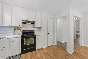 717 Slippery Bank Ct, Benson, NC 27504 - Photo 10