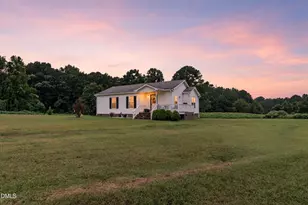 135 Stillmeadow Dr, Louisburg, NC 27549 - Photo 2