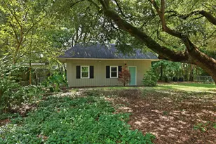 111 Emerald Cir, Durham, NC 27713 - Photo 2