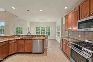 10209 Swanhaven Ct, Raleigh, NC 27617 - Photo 10