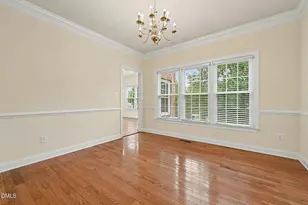 10209 Swanhaven Ct, Raleigh, NC 27617 - Photo 6