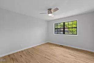 105 Fidelity St, Carrboro, NC 27510 - Photo 20
