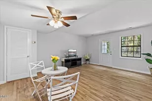 105 Fidelity St, Carrboro, NC 27510 - Photo 18