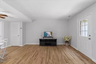 105 Fidelity St, Carrboro, NC 27510 - Photo 16