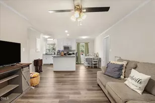 506 E Elm St, Nashville, NC 27856 - Photo 6