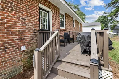 506 E Elm Street, Nashville, NC 27856 - Photo 10