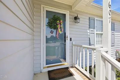 607 Garrison Avenue, Clayton, NC 27520 - Photo 2