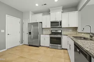 219 Lynchwick Ln, Durham, NC 27703 - Photo 10