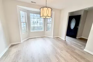 142 Callan Park Ln, Cary, NC 27511 - Photo 6