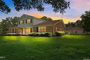 701 Sunset Ave, Clinton, NC 28328 - Photo 2
