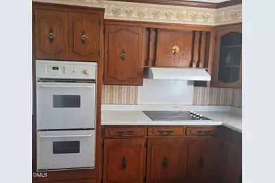 701 Sunset Avenue, Clinton, NC 28328 - Photo 6