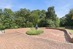701 Sunset Ave, Clinton, NC 28328 - Photo 10