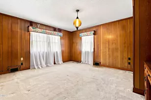 701 Sunset Ave, Clinton, NC 28328 - Photo 52
