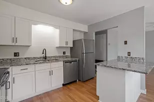 5130 Flint Ridge Pl, Raleigh, NC 27609 - Photo 8