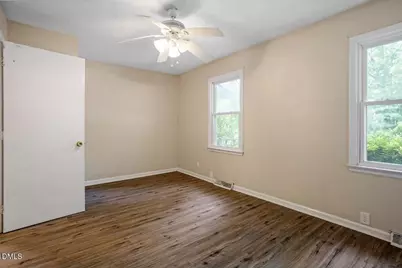 5302 Covey Court, Raleigh, NC 27609 - Photo 8