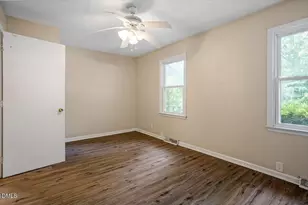 5302 Covey Ct, Raleigh, NC 27609 - Photo 8