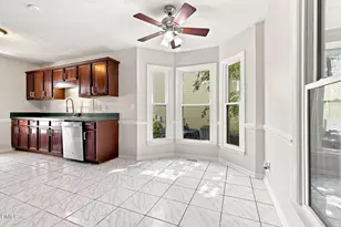 301 Larchmont Rd, Fayetteville, NC 28311 - Photo 14
