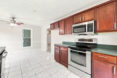 301 Larchmont Road, Fayetteville, NC 28311 - Photo 18
