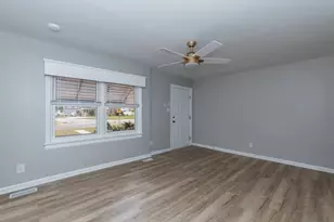 1400 Rosewood Ave, Rocky Mount, NC 27801 - Photo 4