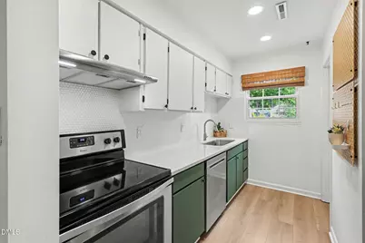 6561 New Market Way, Raleigh, NC 27615 - Photo 8