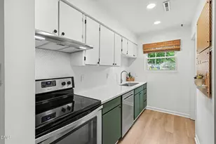 6561 New Market Way, Raleigh, NC 27615 - Photo 8