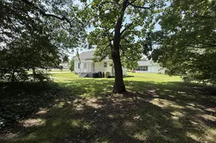 336 W Front St, Clayton, NC 27520 - Photo 4