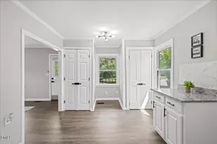 204 E Branch St, Benson, NC 27504 - Photo 8
