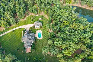 64 Pin Oak Ct, Chapel Hill, NC 27517 - Photo 4