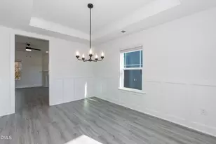 613 Melrose Ct, Sanford, NC 27330 - Photo 8