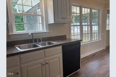 210 Laurel Spring Drive, Nashville, NC 27856 - Photo 6