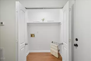 102 Choptank Ct, Cary, NC 27513 - Photo 6
