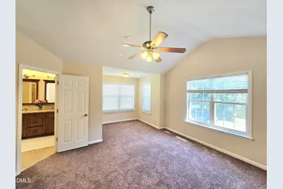 5525 Keowee Way, Raleigh, NC 27616 - Photo 10