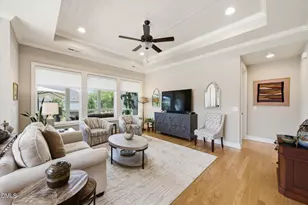 559 Middleton Pl, Chapel Hill, NC 27516 - Photo 20