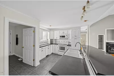 1108 Greenmeade Court, Greenville, NC 27858 - Photo 6