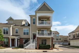 10530 Sablewood Dr, Raleigh, NC 27617 - Photo 1