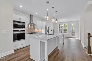 534 Plumleaf Ln, Durham, NC 27703 - Photo 2