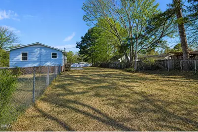 72 Edgemont Avenue, Roxboro, NC 27573 - Photo 28