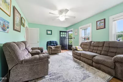 203 Vernon Street, Broadway, NC 27505 - Photo 8