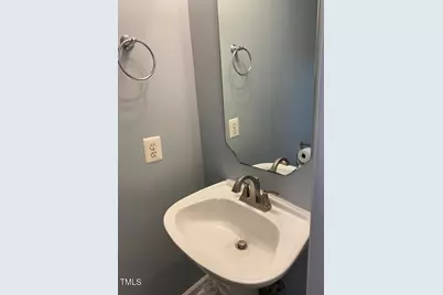 105 Climbing Ivy Court, Cary, NC 27511 - Photo 6