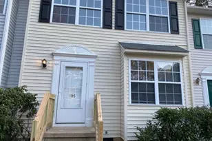 105 Climbing Ivy Ct, Cary, NC 27511 - Photo 1