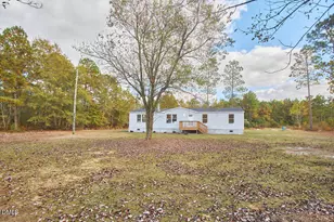 125 Harley Ln, Dunn, NC 28334 - Photo 4