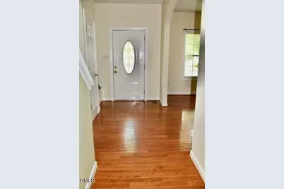 513 E Maple Avenue, Holly Springs, NC 27540 - Photo 4