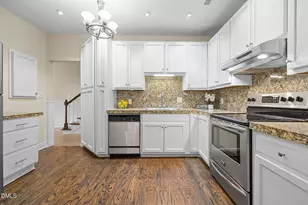 6423 New Market Way, Raleigh, NC 27615 - Photo 10