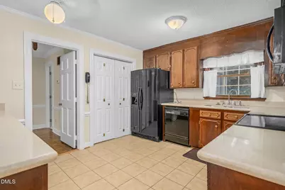 2609 Amherst Road, Rocky Mount, NC 27804 - Photo 10