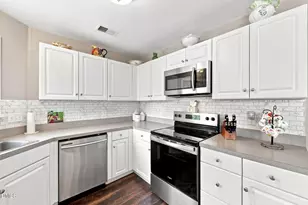 2229 Delaney Dr, Burlington, NC 27215 - Photo 12
